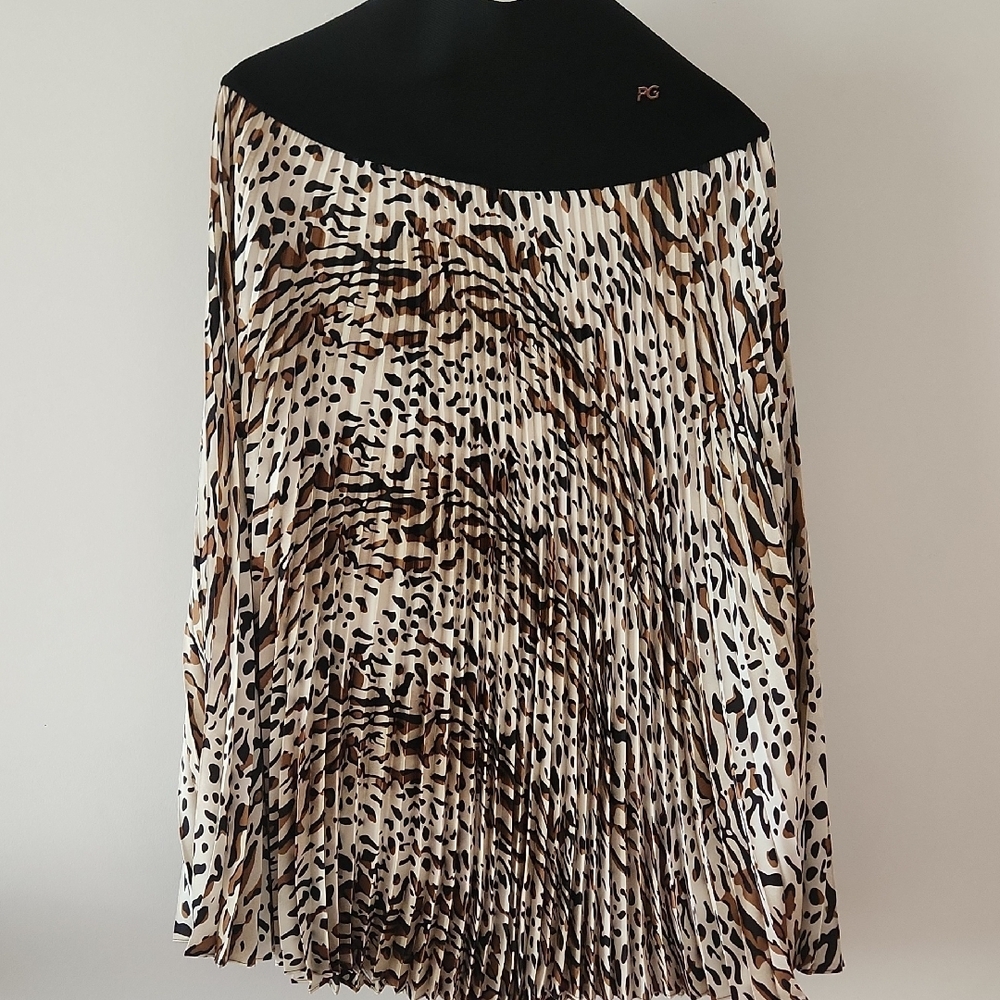 Brown and White Knee-Length A-Line Pleated Skirt